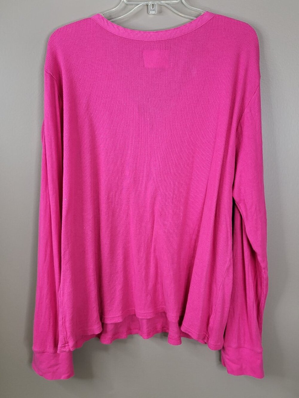 Cabela’s Women’s Pink Waffle Knit Henley Long Sleeve Shirt Top XL - Picture 3 of 5